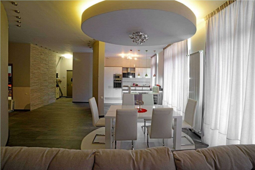 mobila casa la comanda